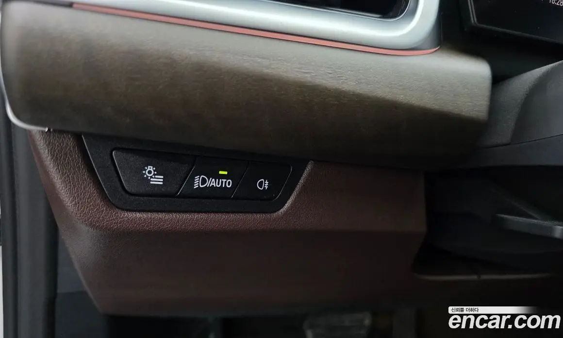 BMW X1 2024 2.0 автомат (гидро), фото 24