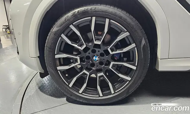 BMW X6 2023 3.0 автомат (гидро), миниатюра 5