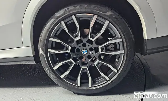 BMW X6 2023 3.0 автомат (гидро), миниатюра 7