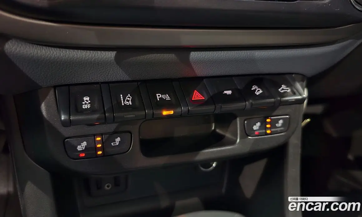 Chevrolet Colorado 2022 3.6 автомат (гидро), фото 23
