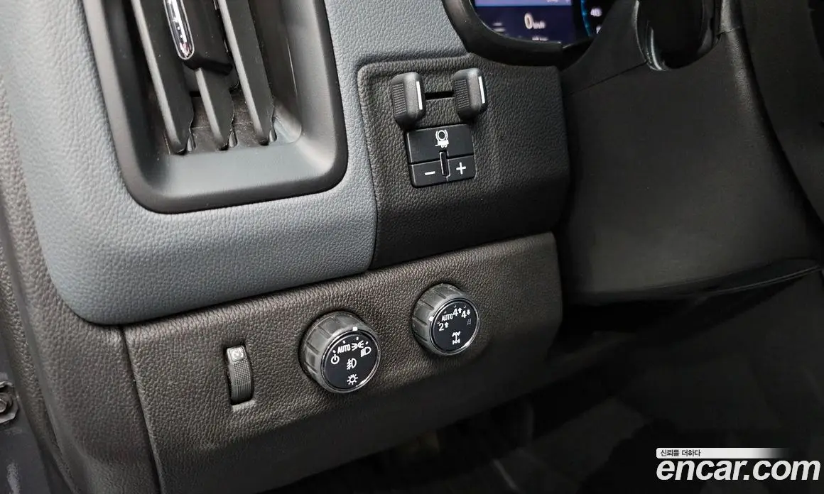 Chevrolet Colorado 2022 3.6 автомат (гидро), фото 25