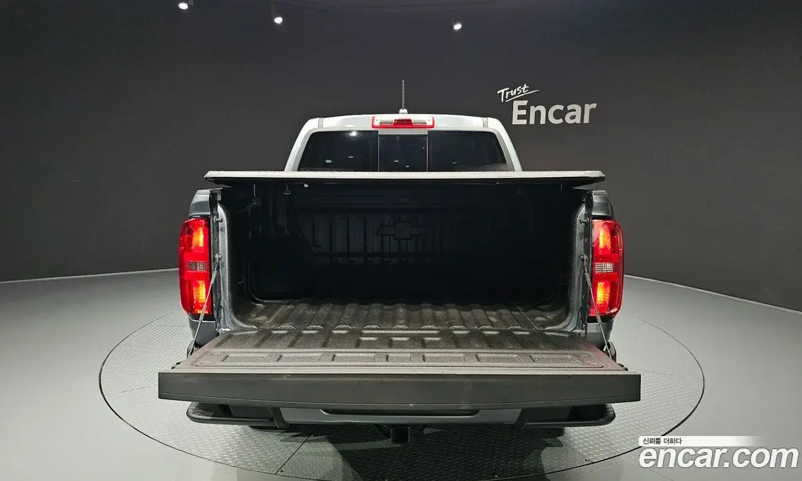Chevrolet Colorado 2022 3.6 автомат (гидро), фото 26