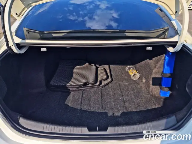 Chevrolet Malibu 2016 2.0 автомат (гидро), миниатюра 8