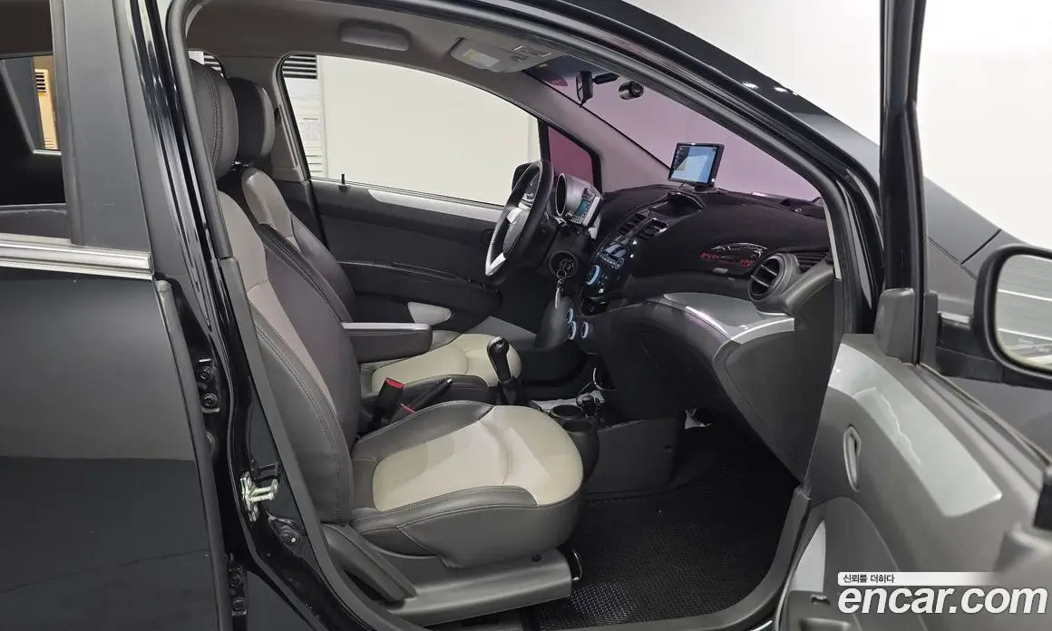 Chevrolet Spark 2012 1.0 механика, фото 18