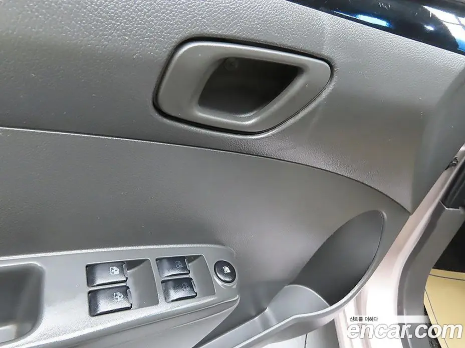Chevrolet Spark 2012 1.0 автомат (гидро), фото 14