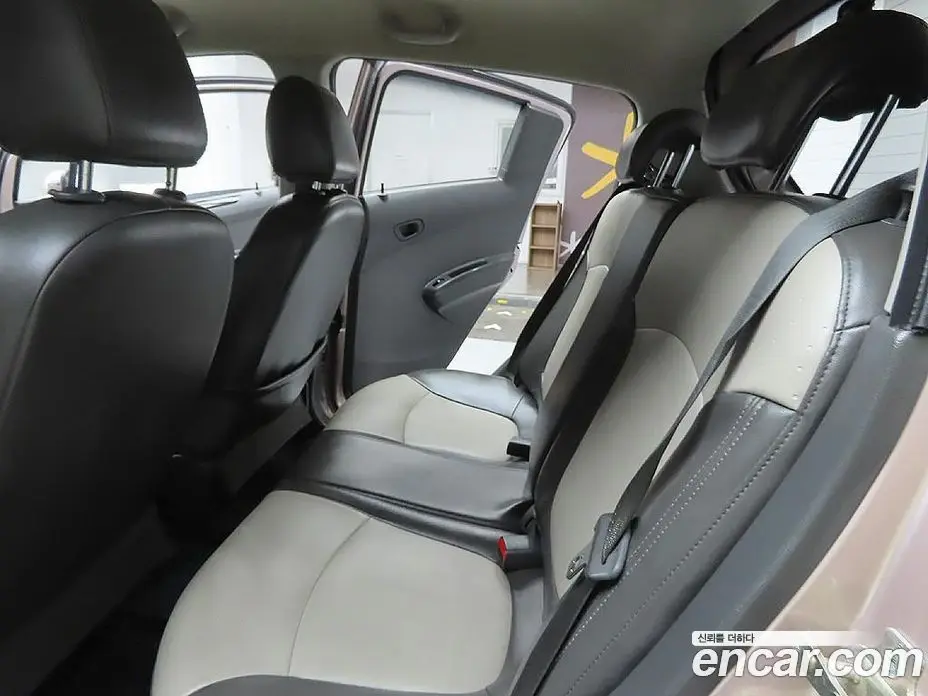 Chevrolet Spark 2012 1.0 автомат (гидро), фото 10