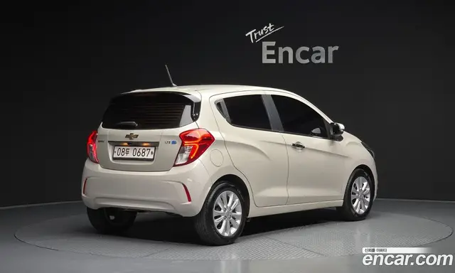 Chevrolet Spark 2015 1.0 автомат (гидро), миниатюра 2