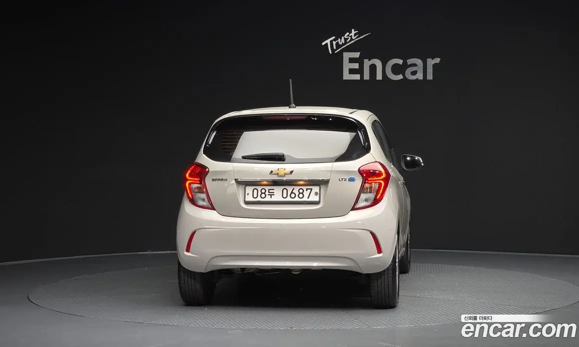 Chevrolet Spark 2015 1.0 автомат (гидро), фото 4