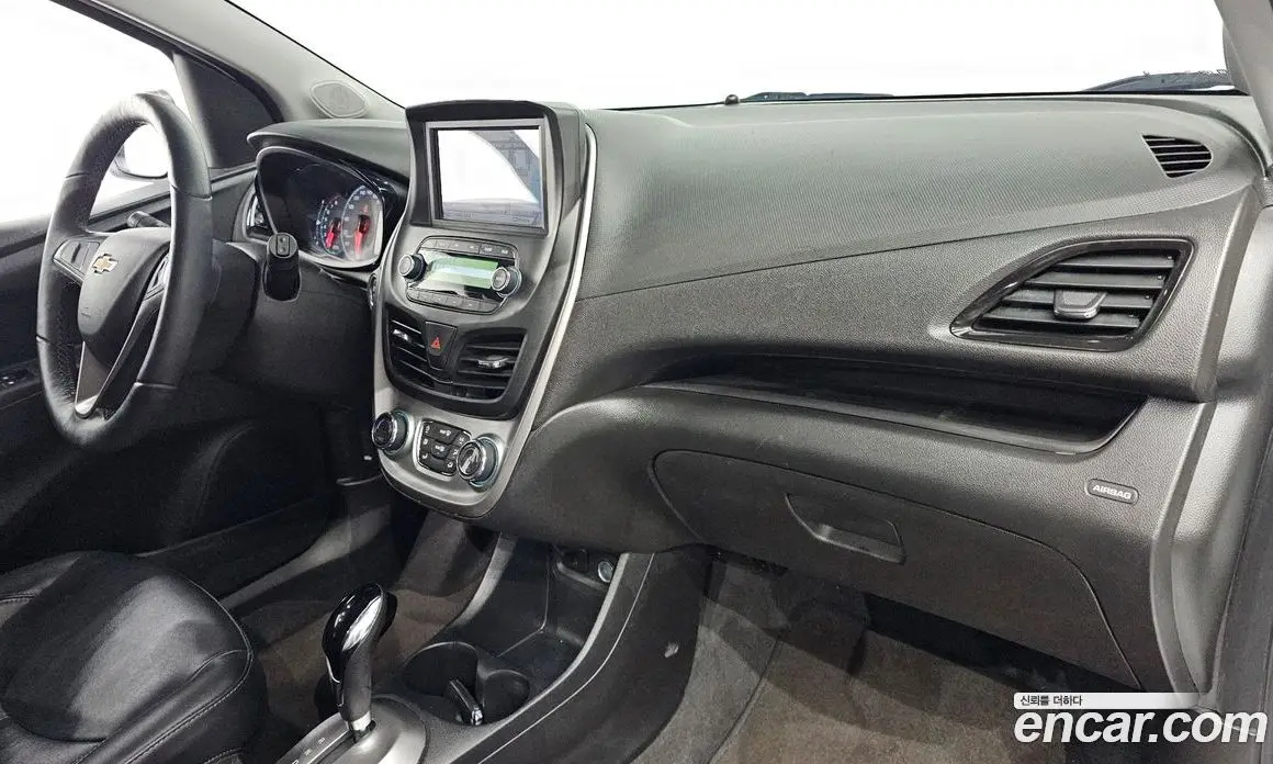 Chevrolet Spark 2016 1.0 автомат (гидро), фото 28