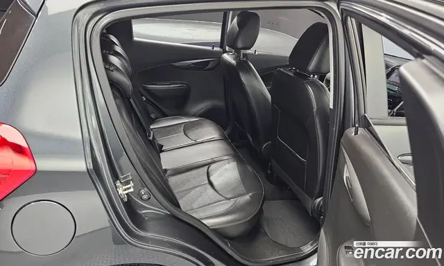 Chevrolet Spark 2017 1.0 автомат (гидро), миниатюра 11