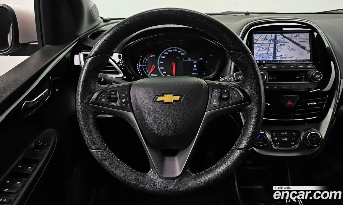Chevrolet Spark 2019 1.0 автомат (гидро), фото 14