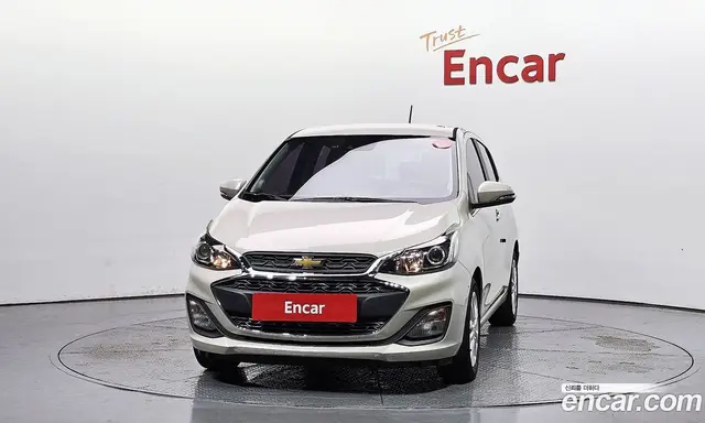 Chevrolet Spark 2019 1.0 автомат (гидро), миниатюра 3
