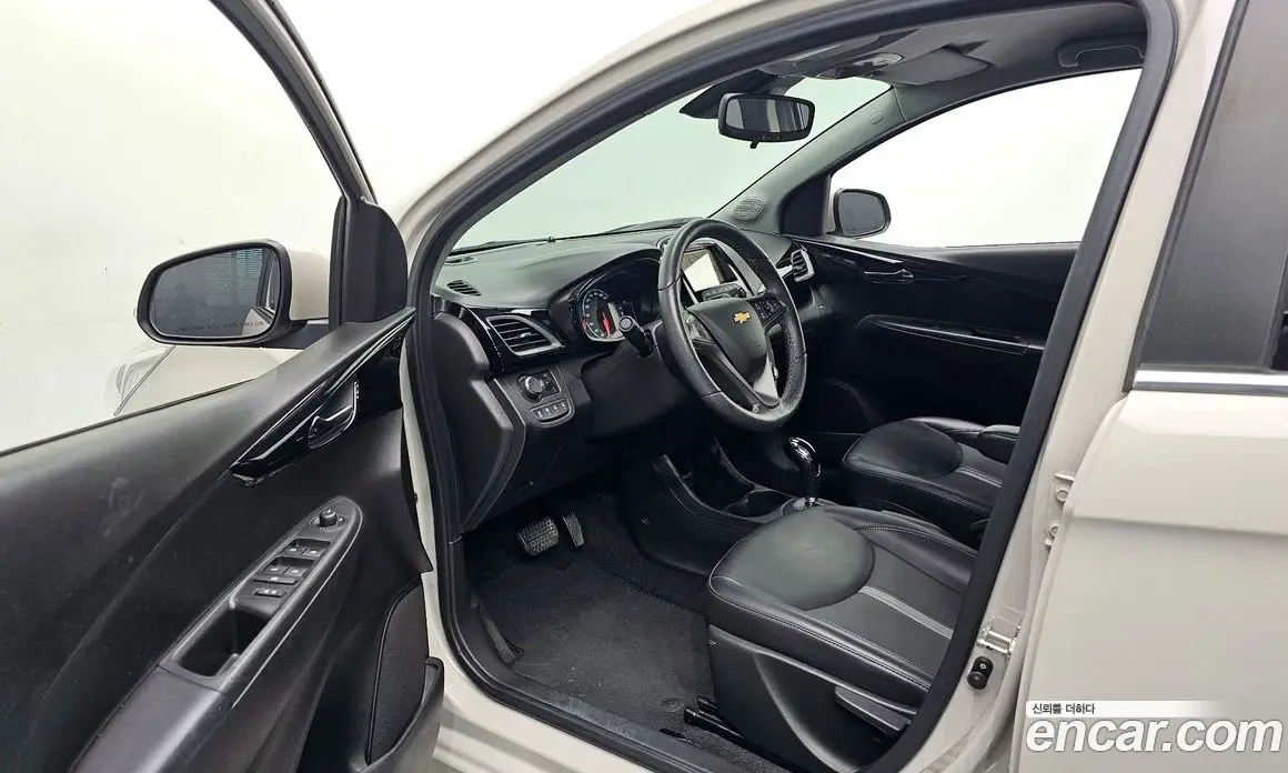 Chevrolet Spark 2019 1.0 автомат (гидро), фото 10