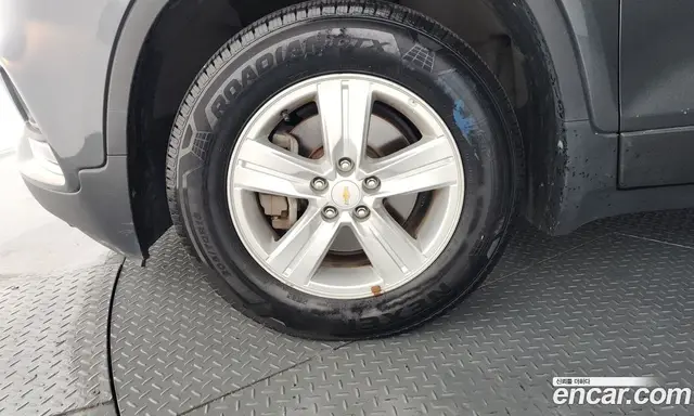 Chevrolet Trax 2016 1.4 автомат (гидро), миниатюра 5