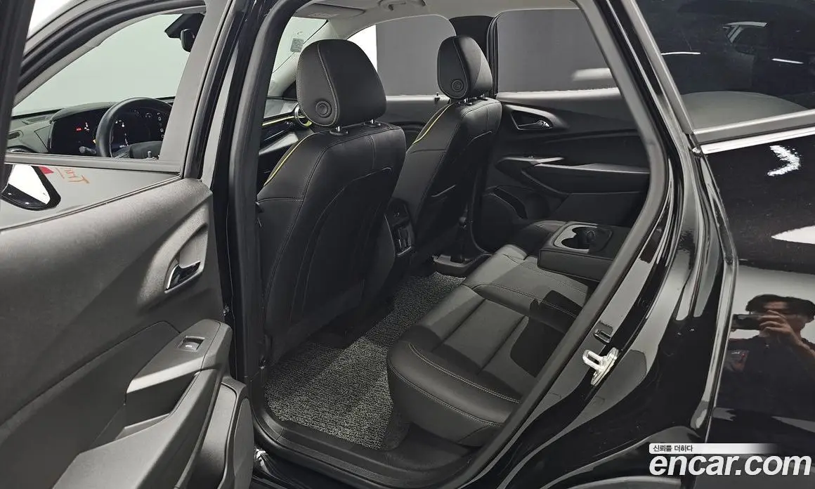 Chevrolet Trax 2024 1.2 автомат (гидро), фото 12