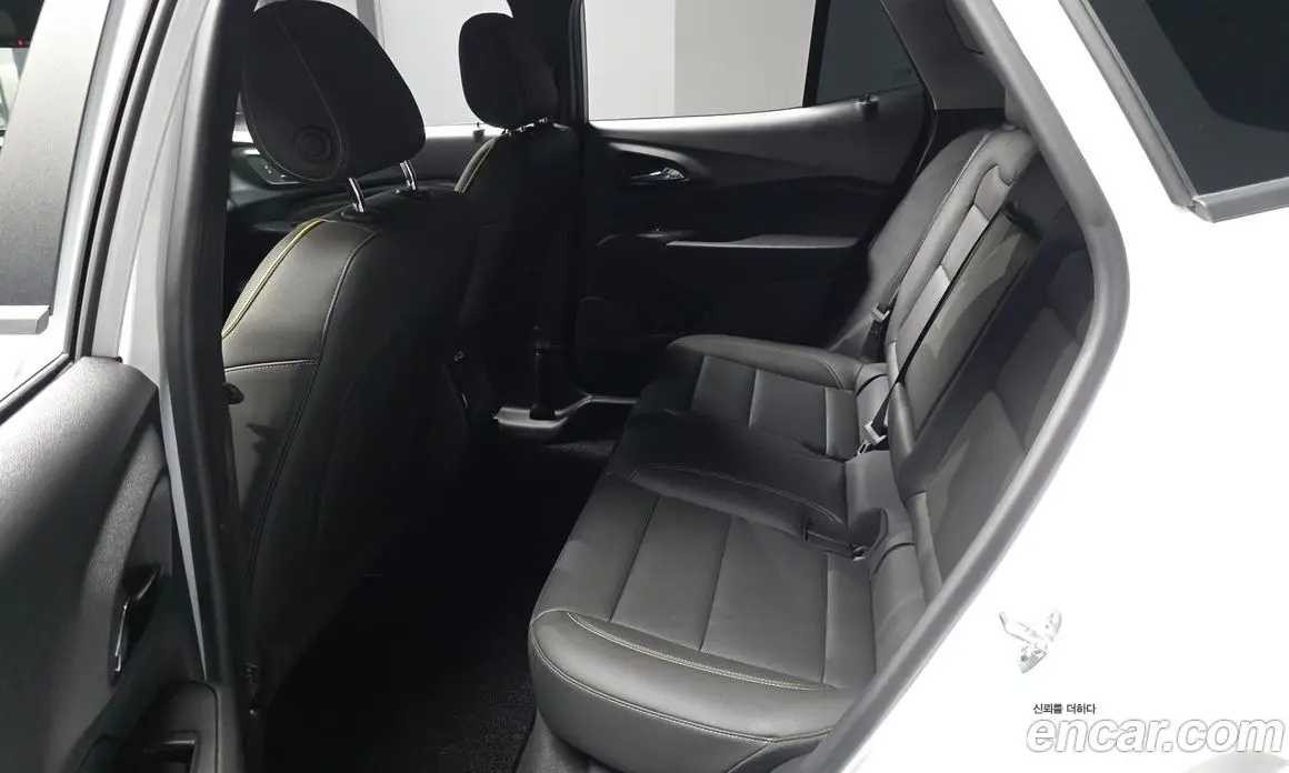 Chevrolet Trax 2025 1.2 автомат (гидро), фото 17