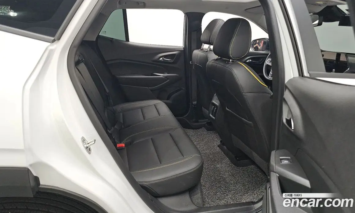 Chevrolet Trax 2025 1.2 автомат (гидро), фото 16