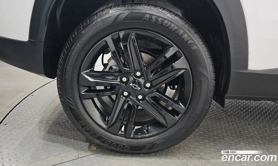 Chevrolet Trax 2025 1.2 автомат (гидро), фото 4
