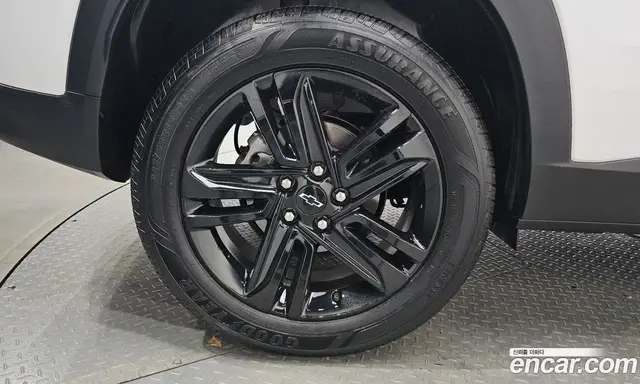 Chevrolet Trax 2025 1.2 автомат (гидро), миниатюра 4