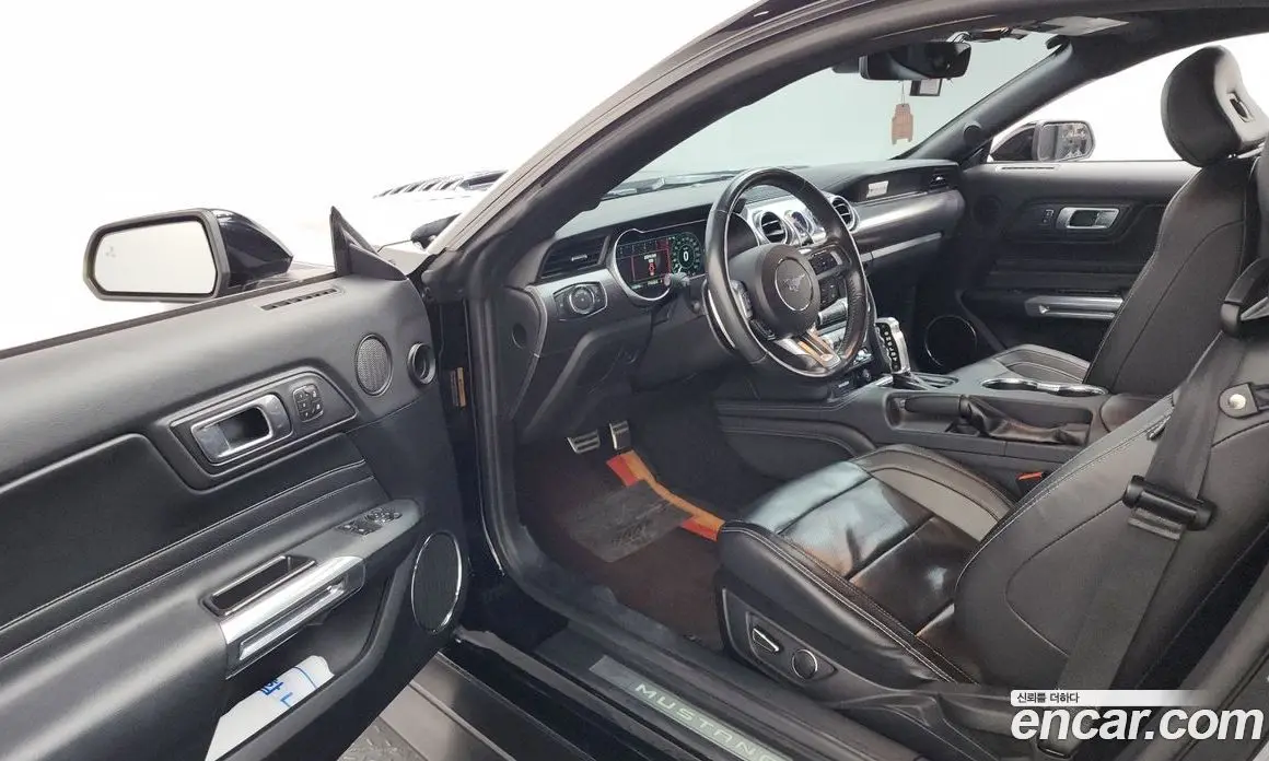 Ford Mustang 2018 5.0 автомат (гидро), фото 13