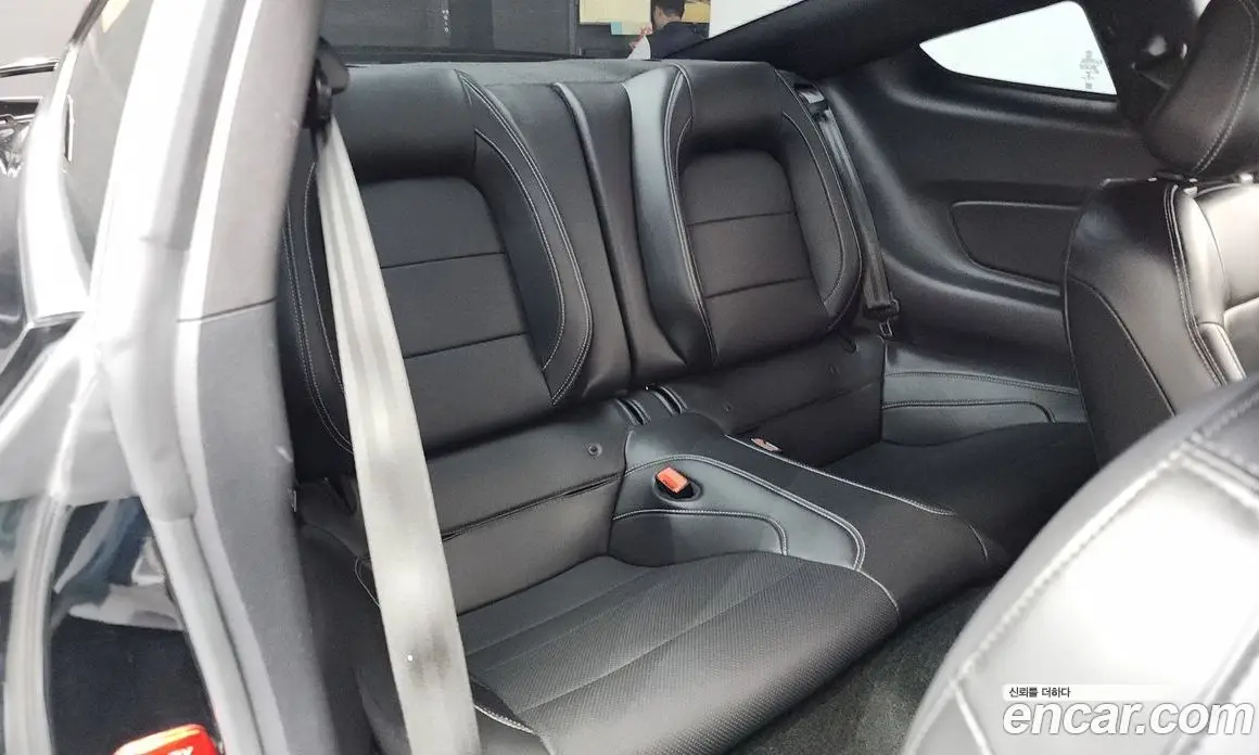 Ford Mustang 2018 5.0 автомат (гидро), фото 17