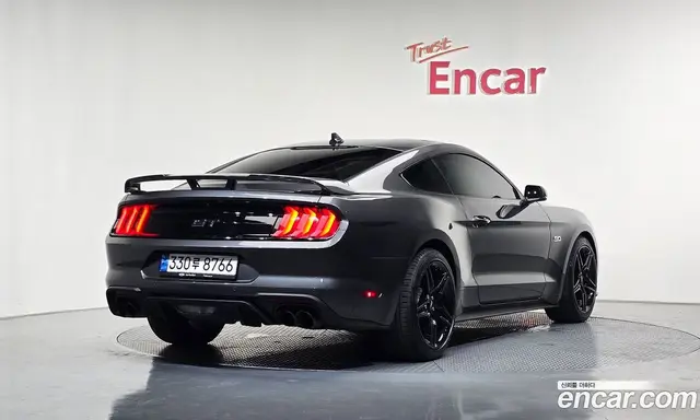 Ford Mustang 2020 5.0 автомат (гидро), миниатюра 2