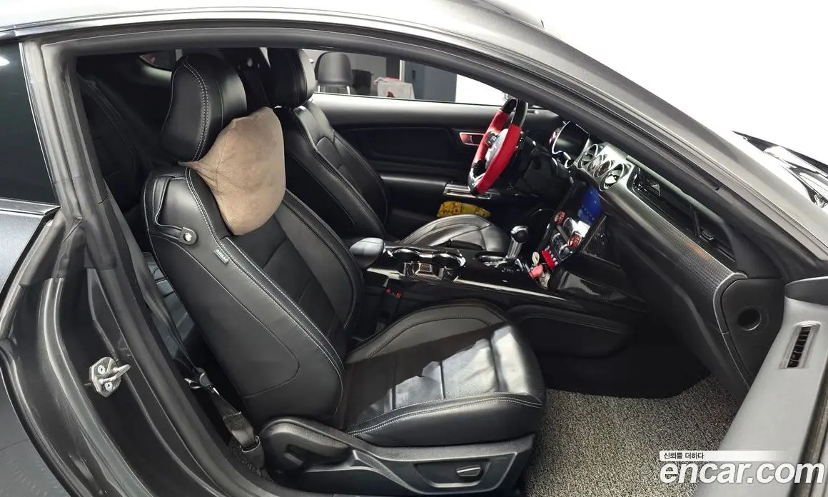 Ford Mustang 2020 5.0 автомат (гидро), фото 16