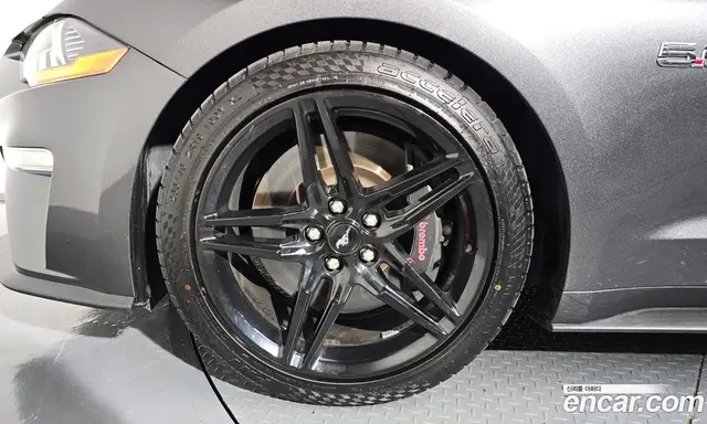 Ford Mustang 2020 5.0 автомат (гидро), миниатюра 5