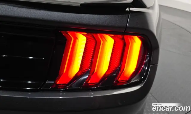 Ford Mustang 2020 5.0 автомат (гидро), миниатюра 9
