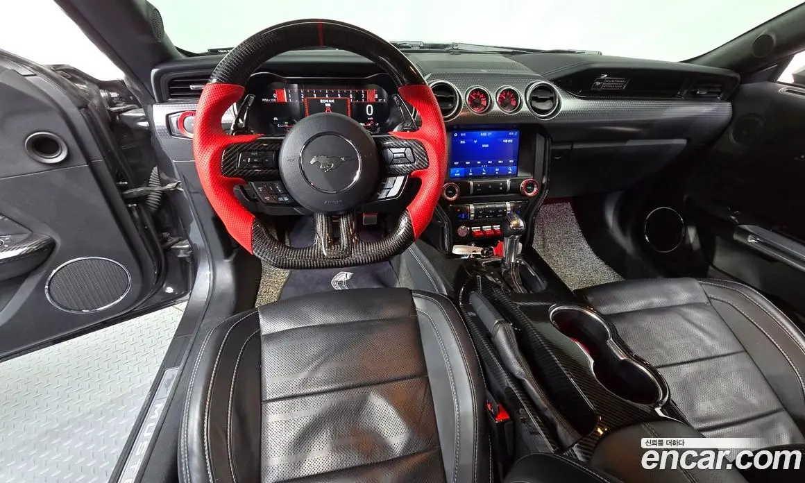 Ford Mustang 2020 5.0 автомат (гидро), фото 10