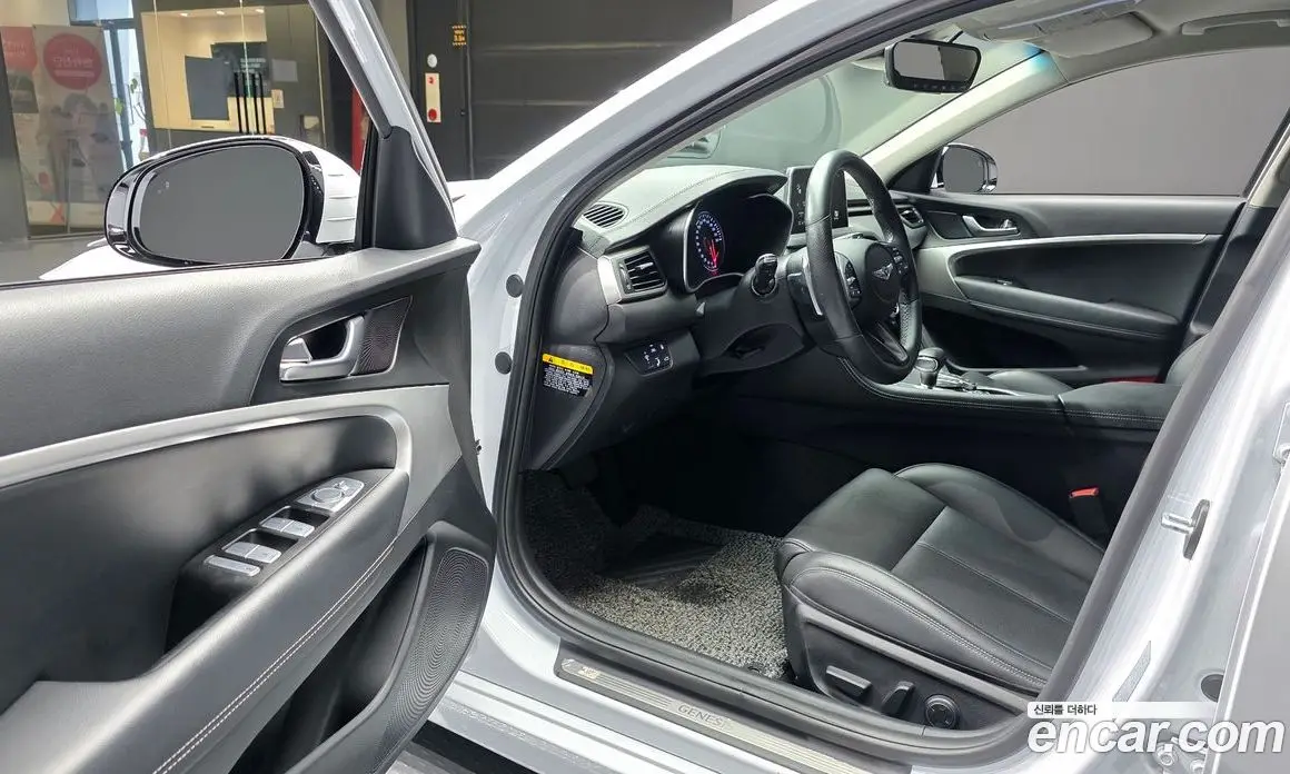 Genesis G70 2018 2.0 автомат (гидро), фото 13