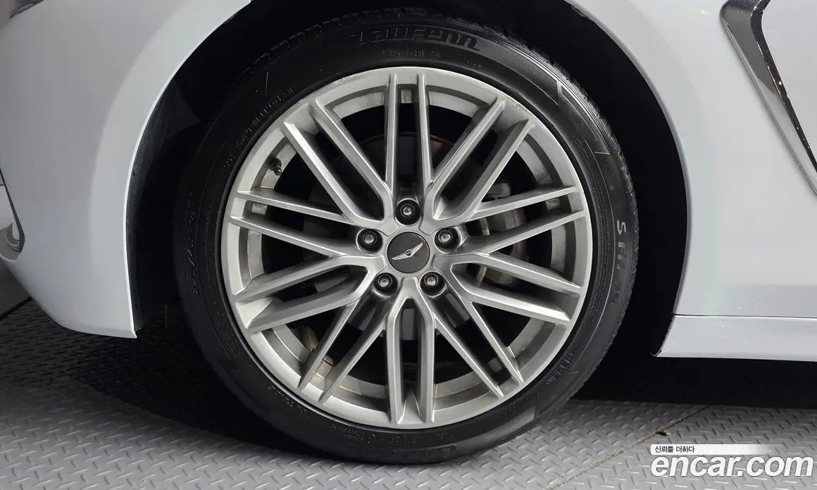Genesis G70 2018 2.0 автомат (гидро), фото 5