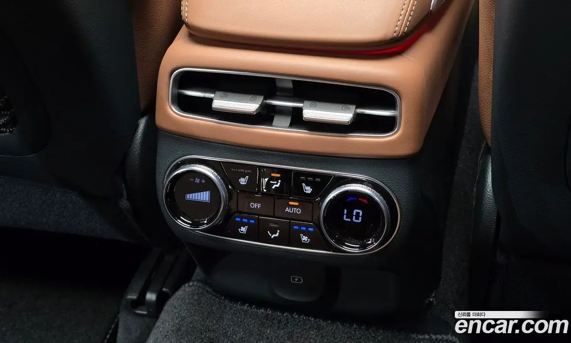 Genesis GV70 2023 2.5 автомат (гидро), фото 20
