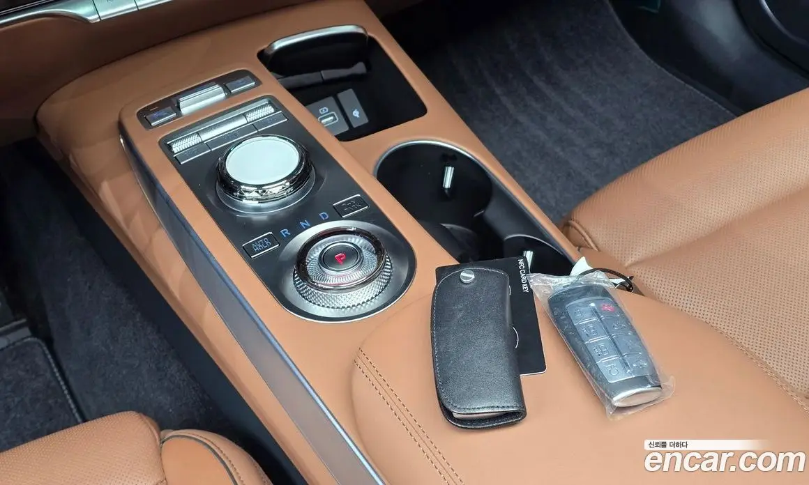 Genesis GV70 2023 2.5 автомат (гидро), фото 9