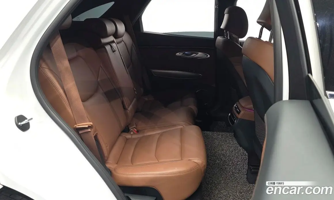 Genesis GV70 2023 2.5 автомат (гидро), фото 17