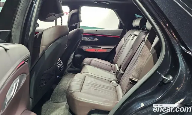 Genesis GV70 2025 2.5 автомат (гидро), миниатюра 11