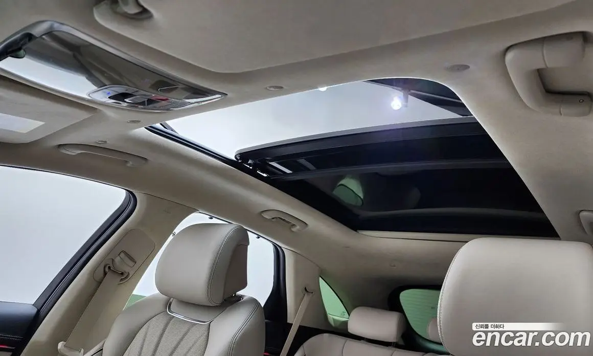 Genesis GV70 2025 2.5 автомат (гидро), фото 21