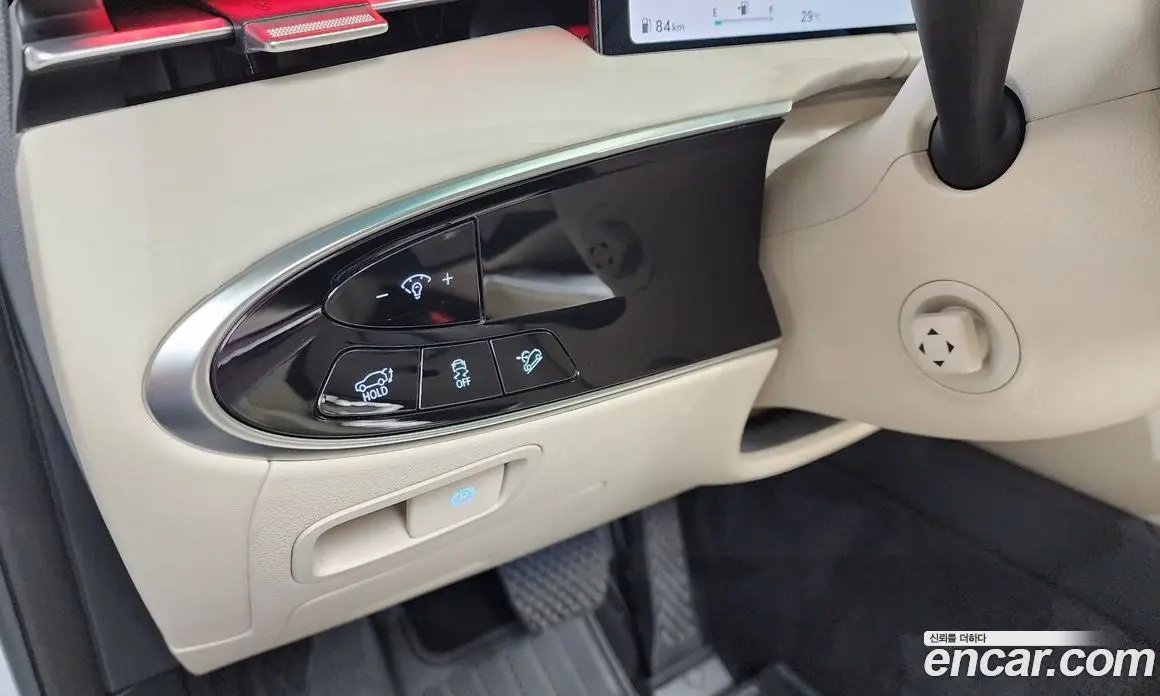 Genesis GV70 2025 2.5 автомат (гидро), фото 26