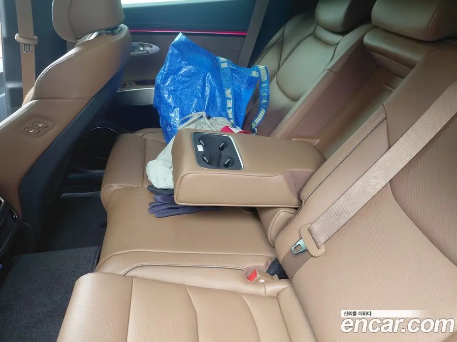 Genesis GV70 2026 2.5 автомат (гидро), фото 10