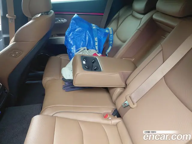 Genesis GV70 2026 2.5 автомат (гидро), миниатюра 10