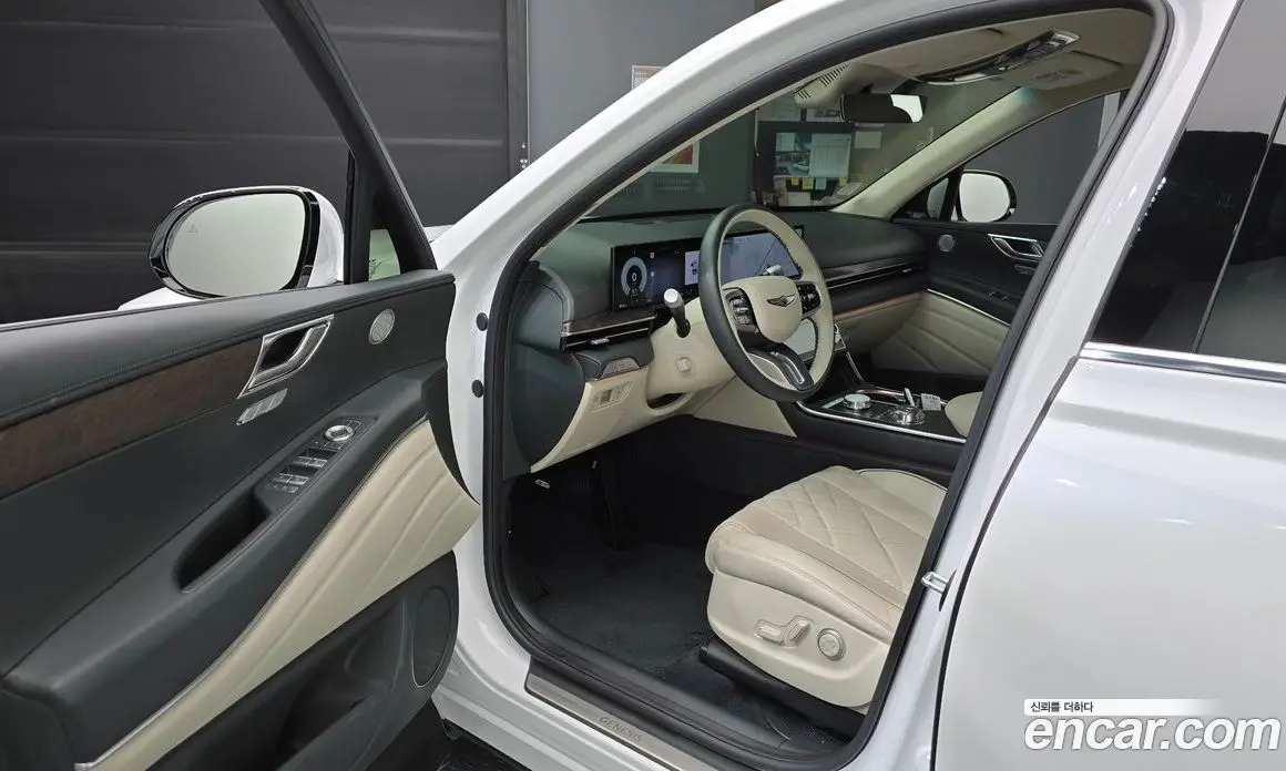 Genesis GV80 2025 2.5 автомат (гидро), фото 10