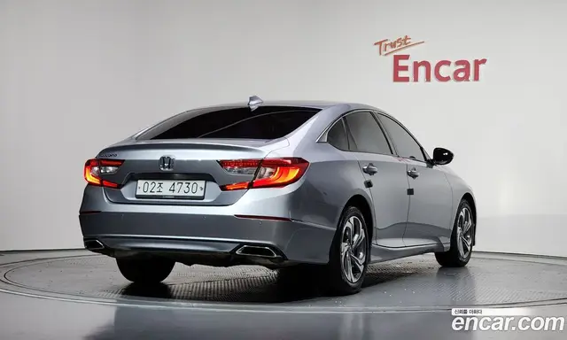 Honda Accord 2018 1.5 автомат (гидро), миниатюра 2