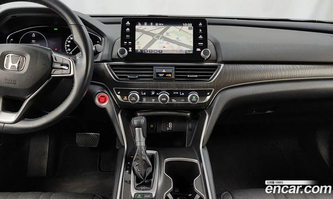 Honda Accord 2018 1.5 автомат (гидро), фото 14