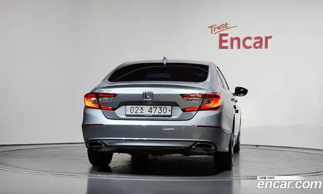 Honda Accord 2018 1.5 автомат (гидро), миниатюра 4