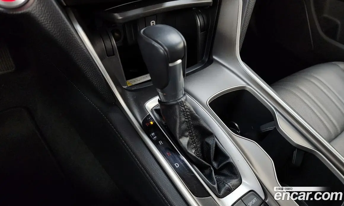 Honda Accord 2018 1.5 автомат (гидро), фото 9