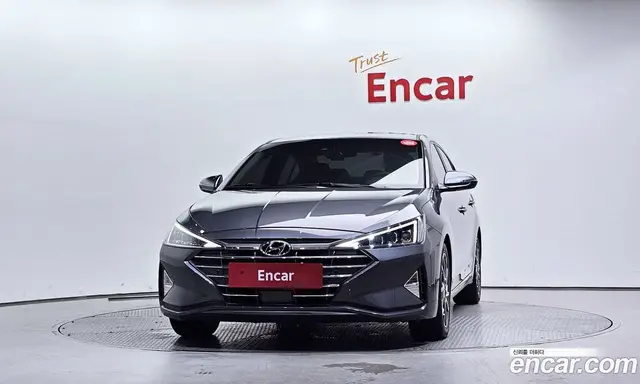 Hyundai Avante 2019 1.6 автомат (гидро), миниатюра 3