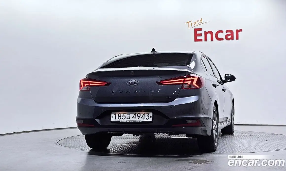 Hyundai Avante 2019 1.6 автомат (гидро), фото 4