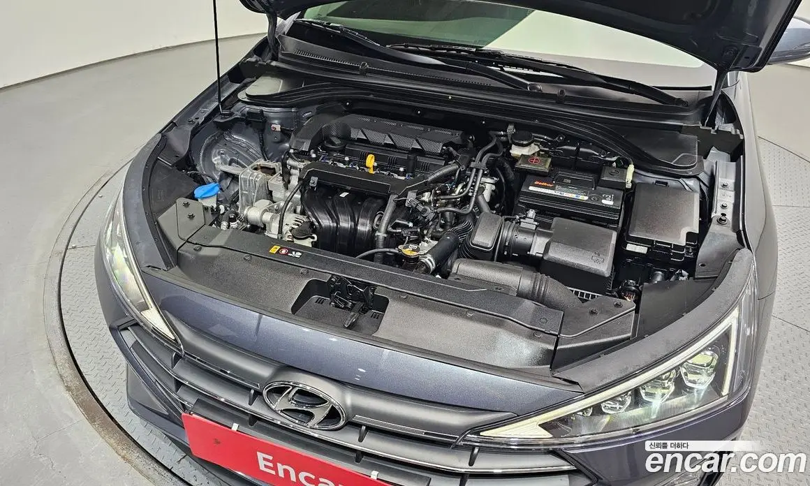 Hyundai Avante 2019 1.6 автомат (гидро), фото 6