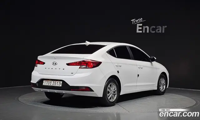 Hyundai Avante 2020 1.6 автомат (гидро), миниатюра 2