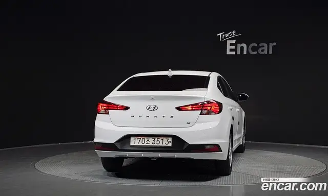 Hyundai Avante 2020 1.6 автомат (гидро), миниатюра 4